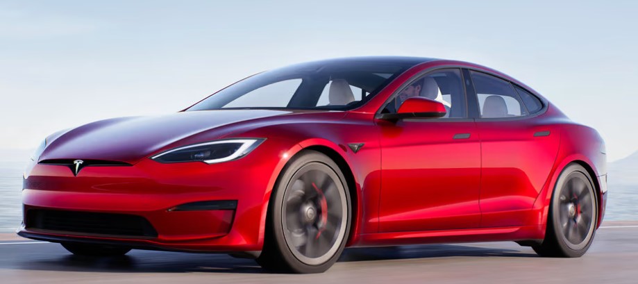 TESLA S