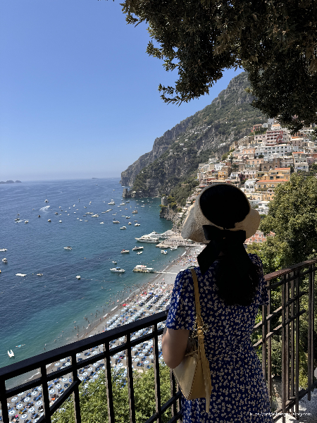 포지타노 전망대 해변 뷰