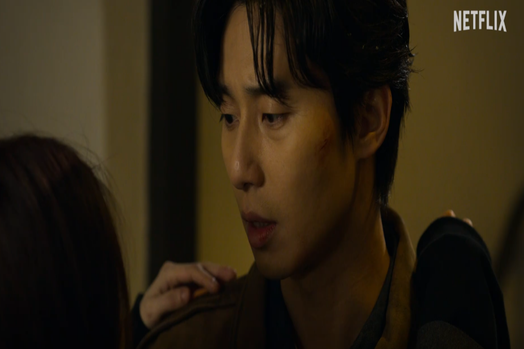 경성크리처 시즌2 이무생 스틸컷2