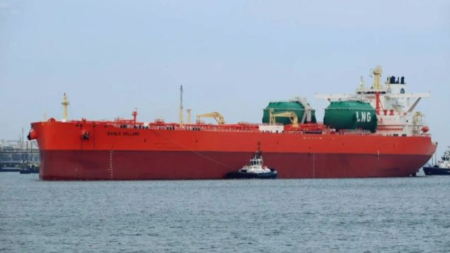 유조선 국내 입항: 호르무즈 해협 봉쇄 돌파오데사호 현대오일뱅크 대산항 입항 분석 및 국제 유가 전망