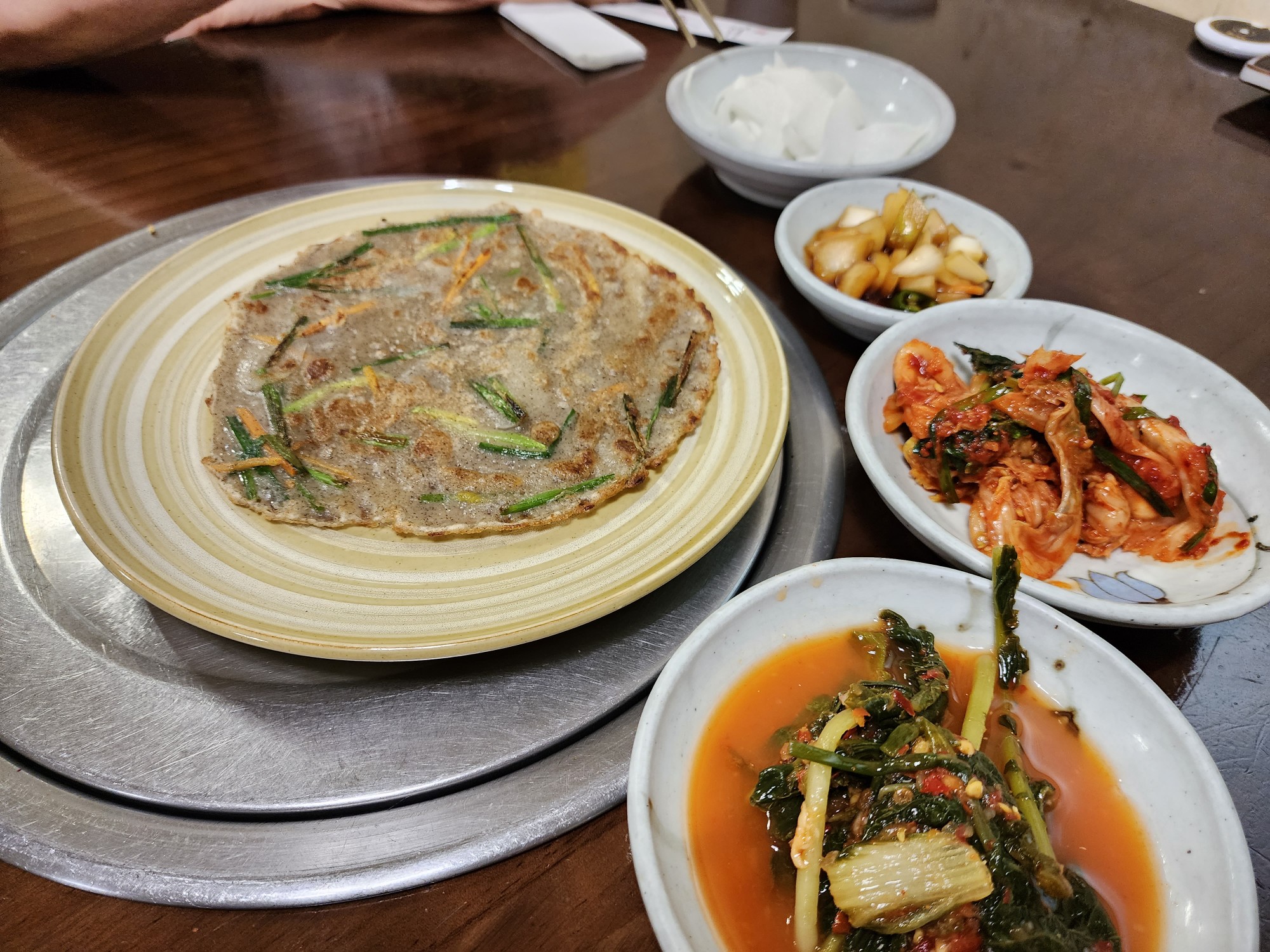 메밀전과 반찬