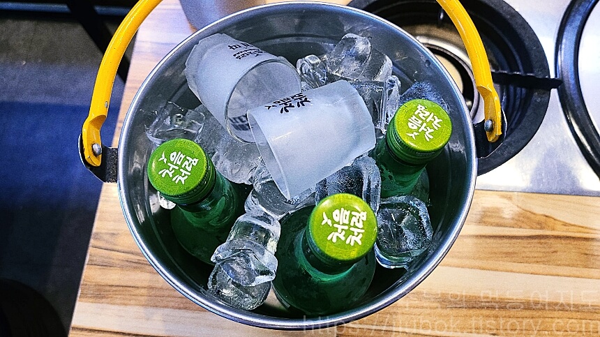 육본심-주류
