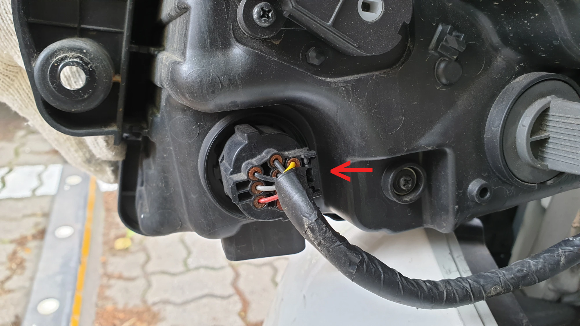 헤드라이트 전원잭