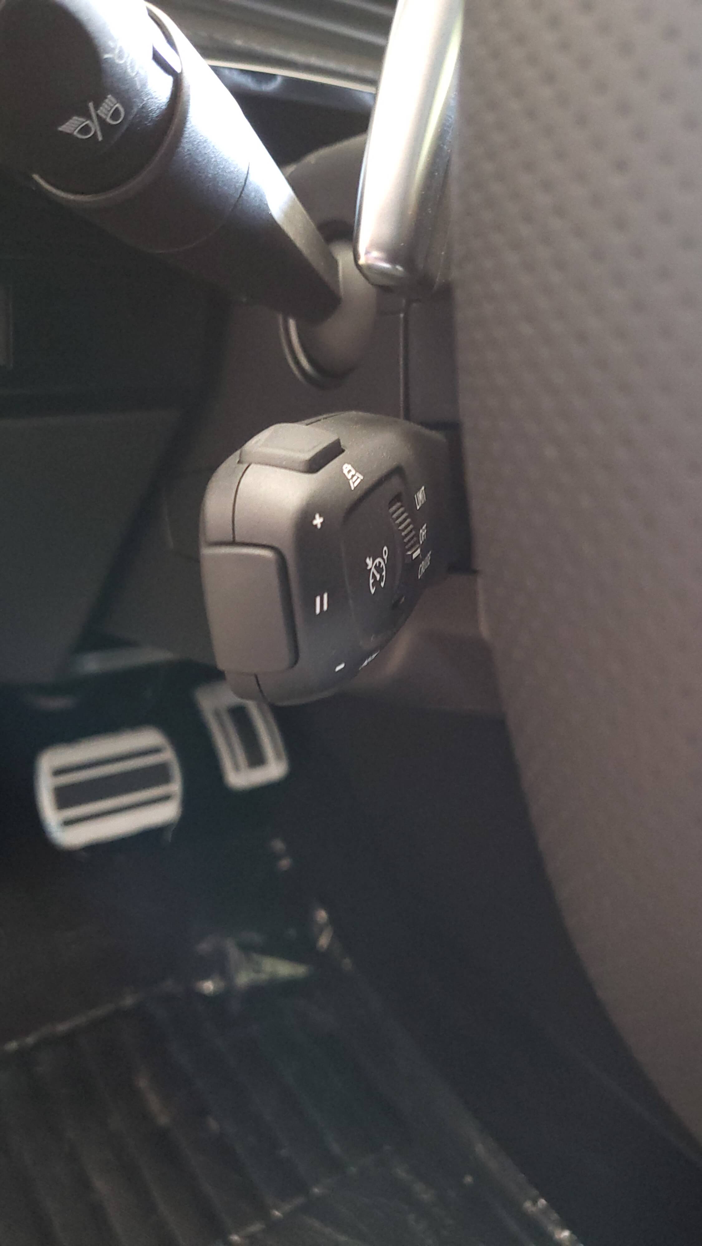 푸조 508 GT