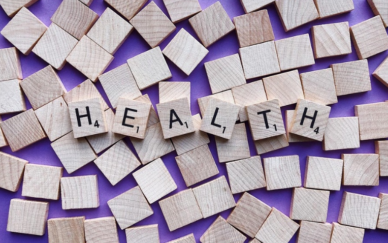 의료비 절약! 무료 건강검진 & 의약품 지원 정보