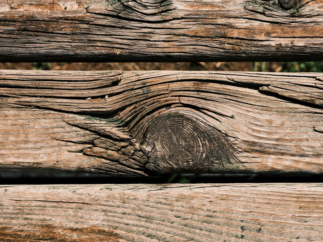 목재 변형을 막기 위한 전통 보정 방식