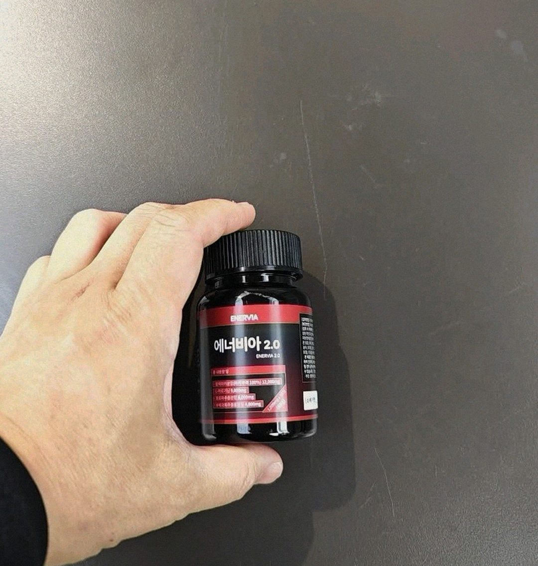 enervia tablets on palm size comparison