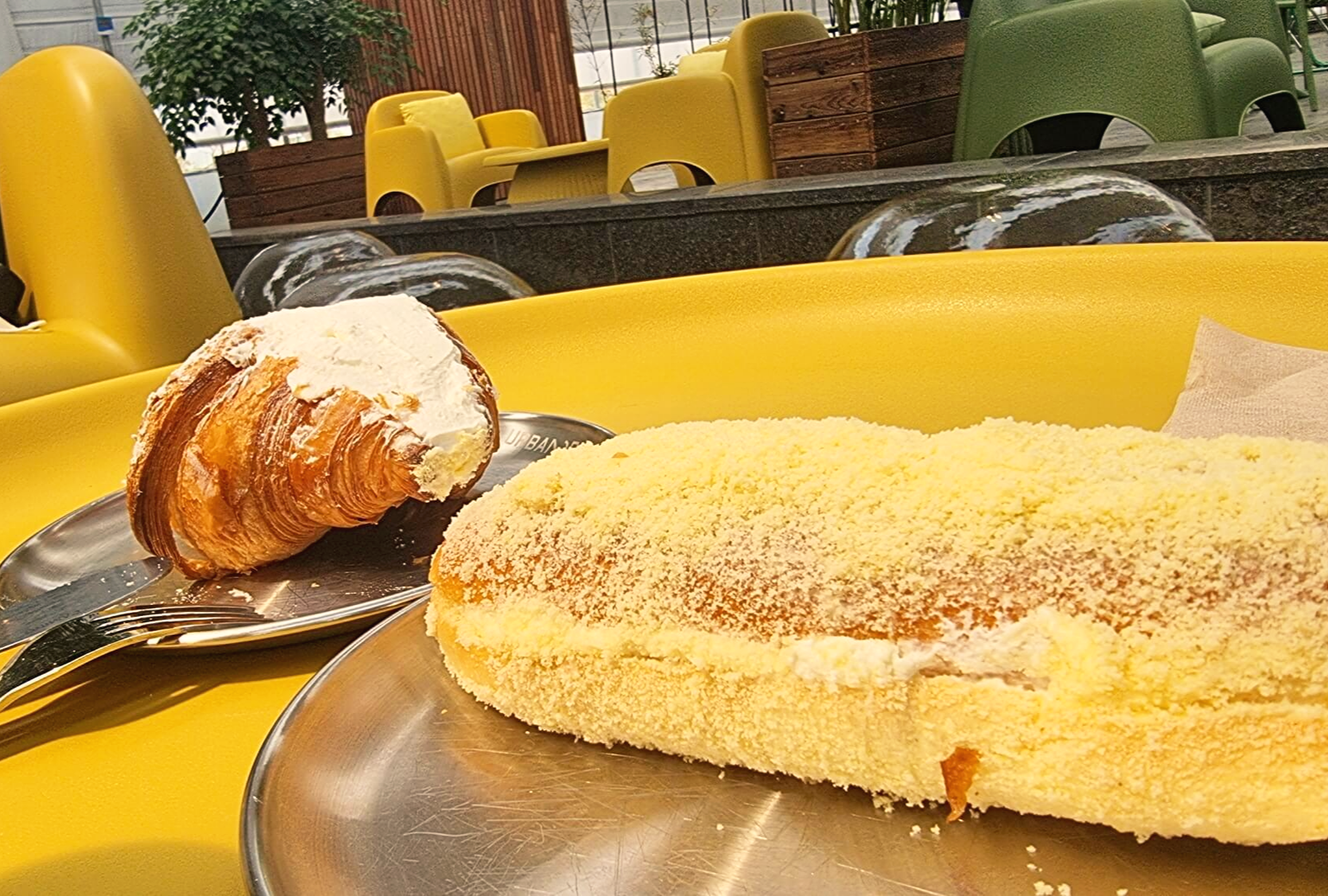 어반리프에서 주문한 베이커리