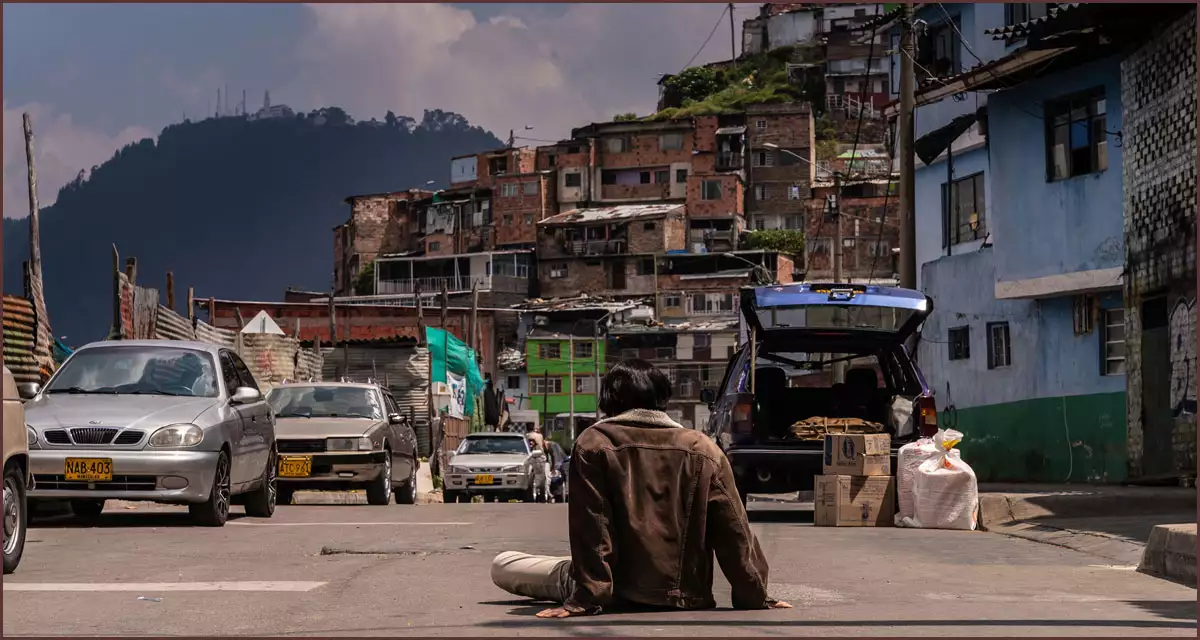 콜롬비아 도착 후 첫 시련
