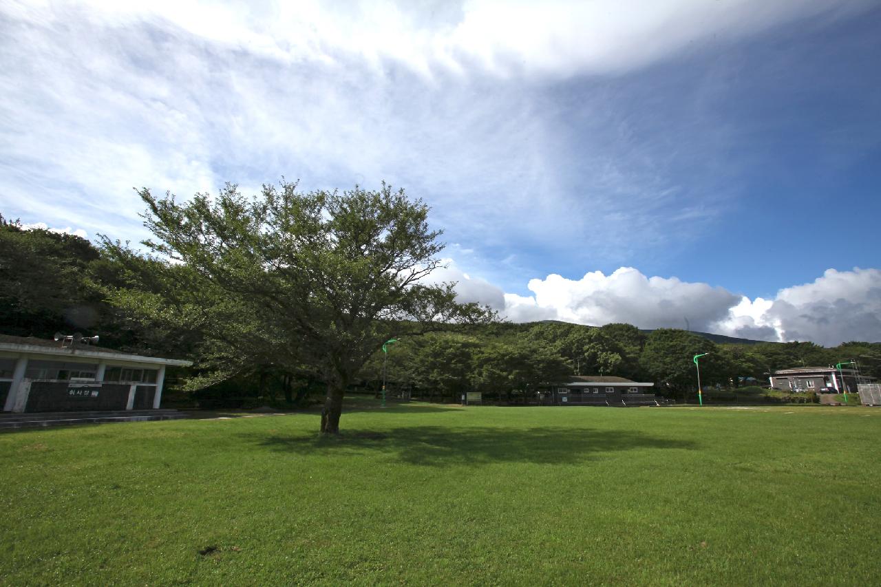 제주도 한라산국립공원 관음사지구 야영장