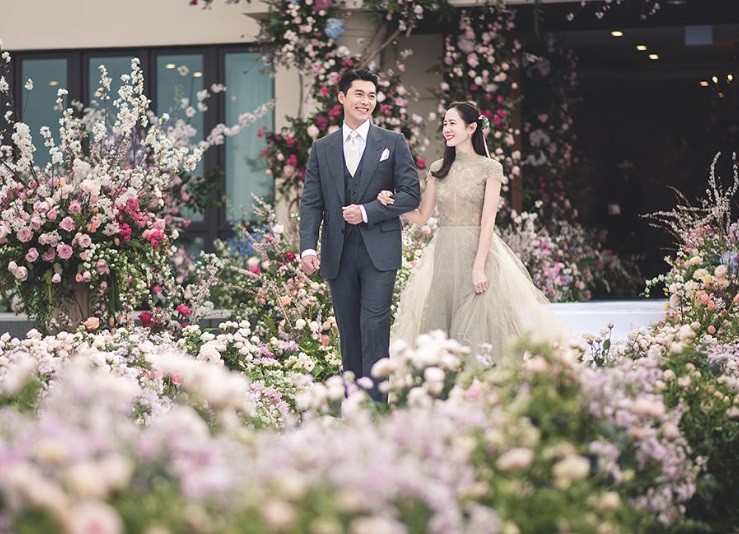 현빈 손예진 결혼식 11일만에 신혼여행