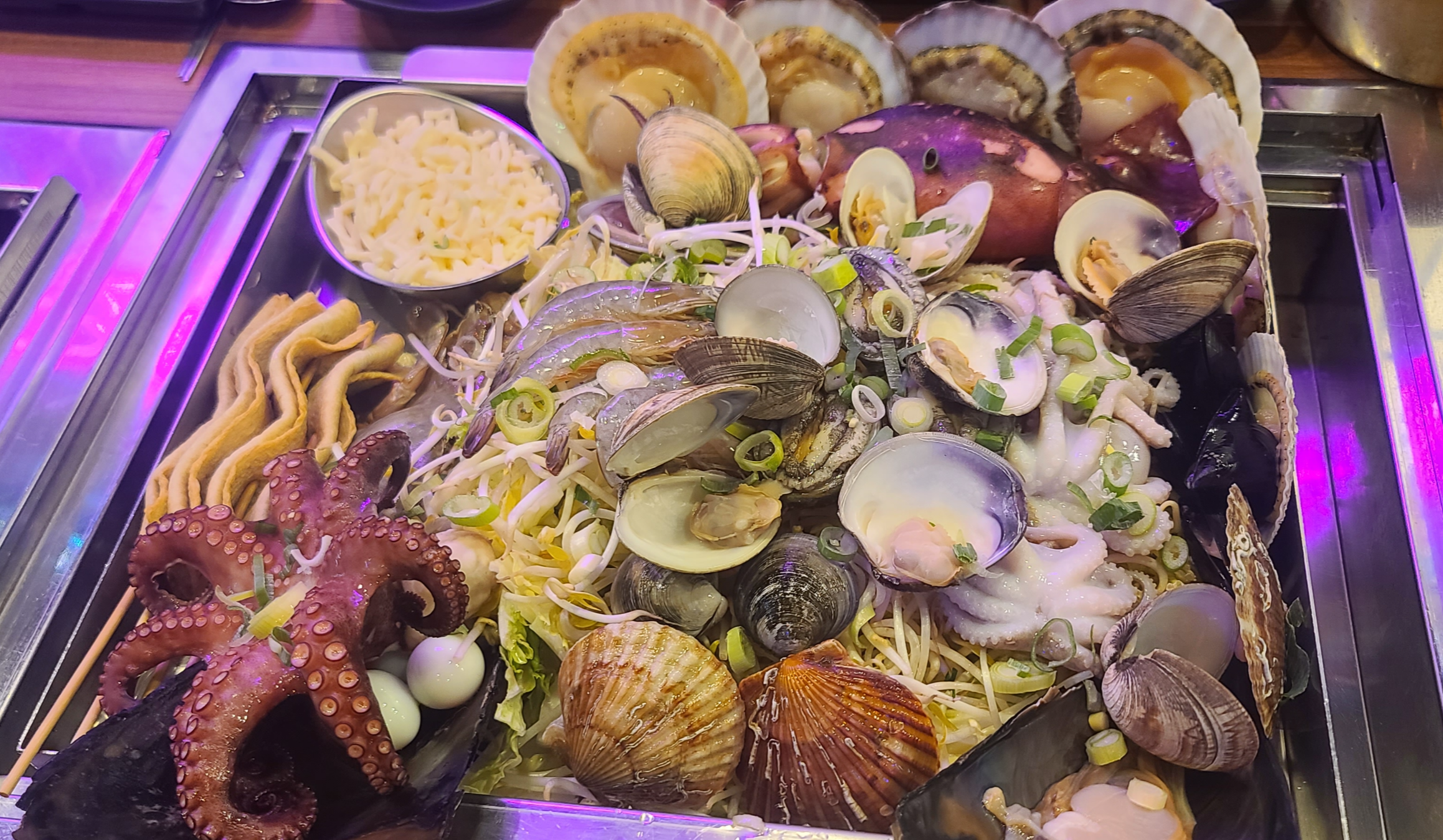 바다수퍼 해물천하 조개구이 조개찜 국물조개찜 해산물 문어 통오징어 조개 가리비