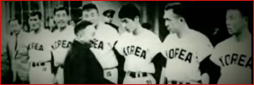 태극마크를 달고 있는 김성근