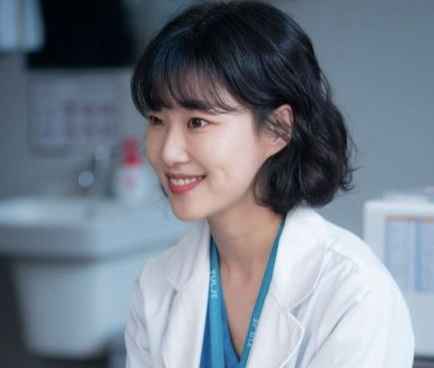 하윤경 슬의생