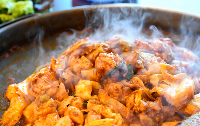 춘천 통나무집 닭갈비