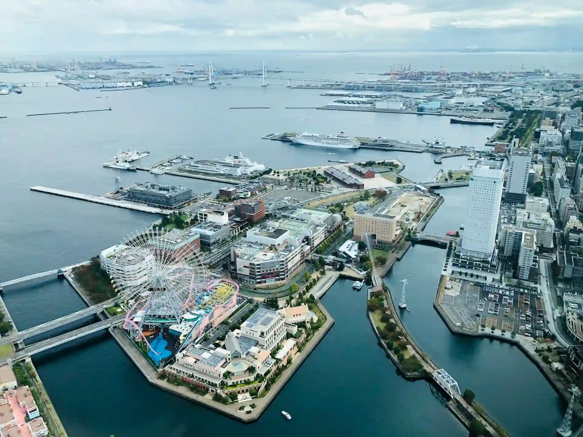 택시로 돌아갈 때는 요코하마역에서 출발!