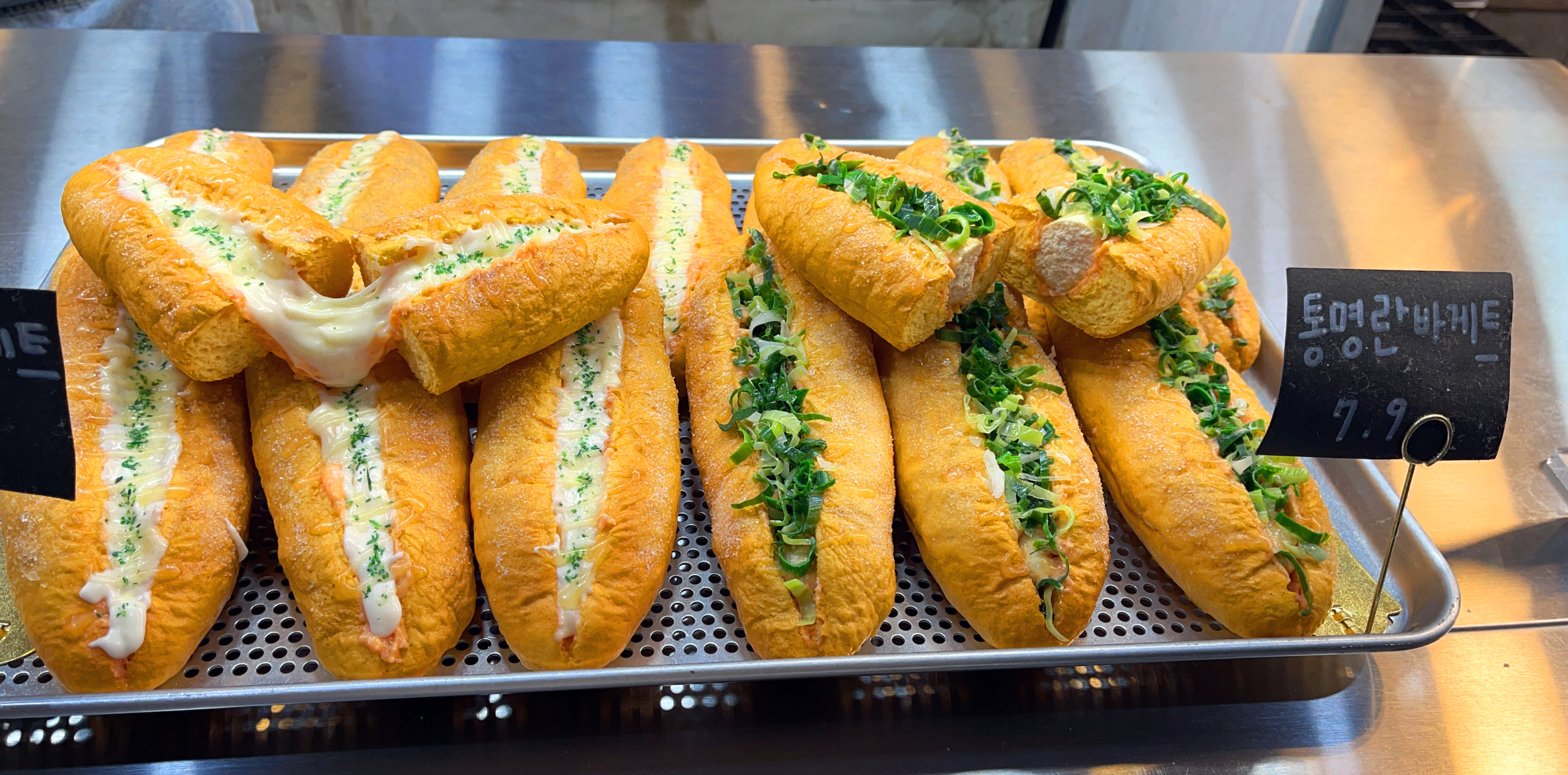 통명란바게트 / 명란치즈바게트