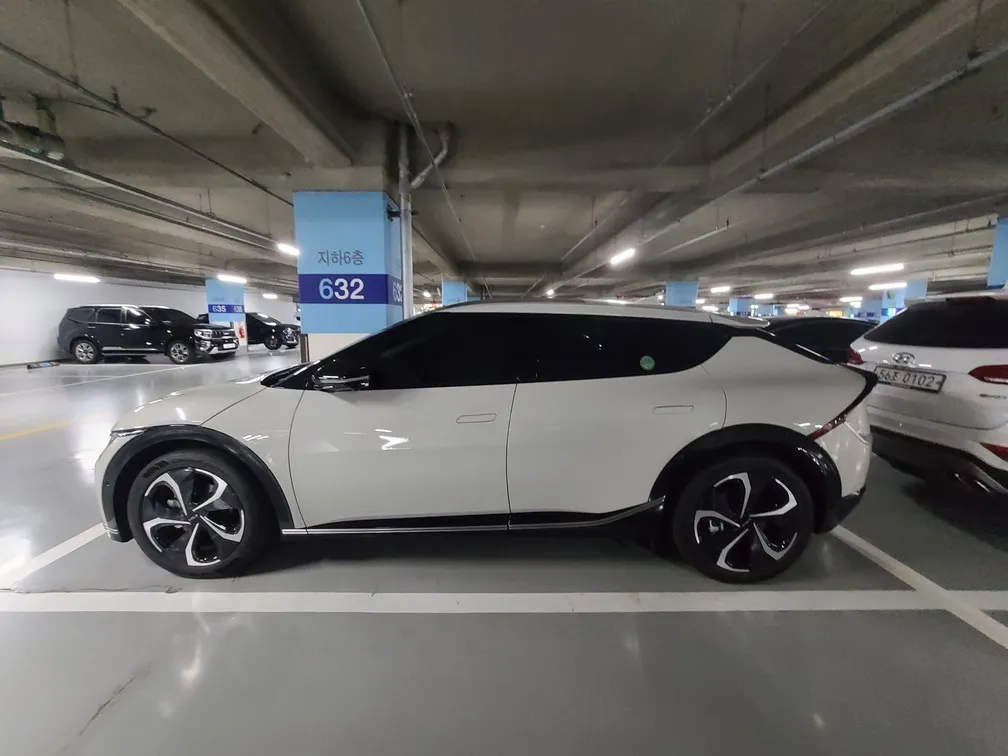 EV6 AWD 측면
