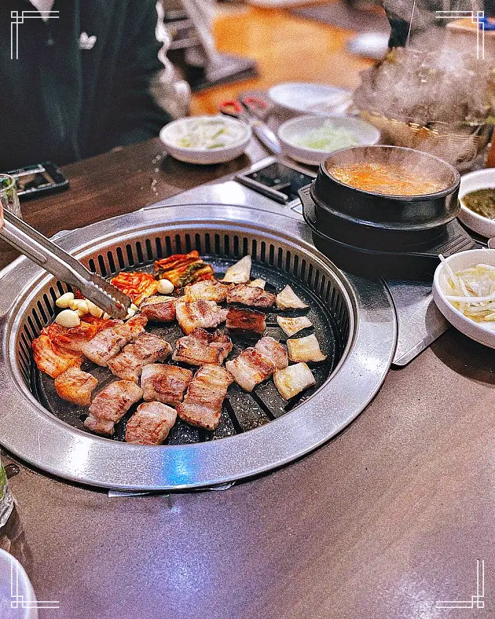 토요일은 밥이좋아 군포 당동 된장박이 삼겹살 맛집 생삼겹 통삼겹 된장에 넣어 숙성 나만 알고싶은 현지인 추천 토밥 좋아 방송정보