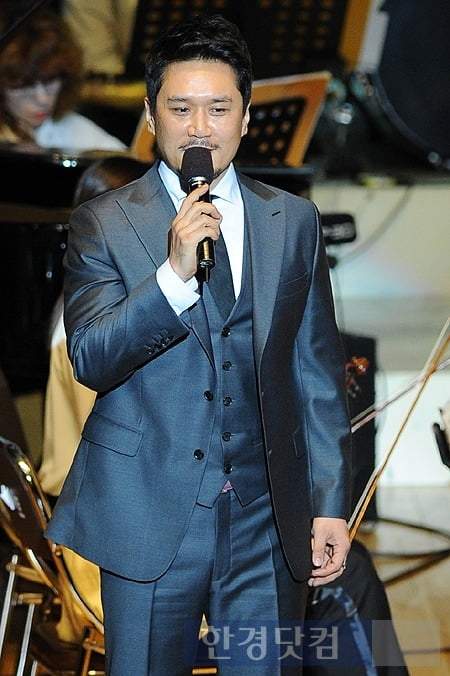 JK 김동욱 프로필