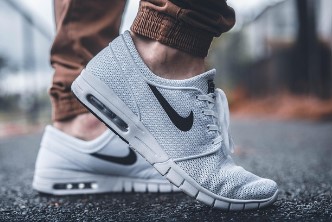 침수 지역 장화 위험! 감염·낙상 피하려면 이렇게 하세요