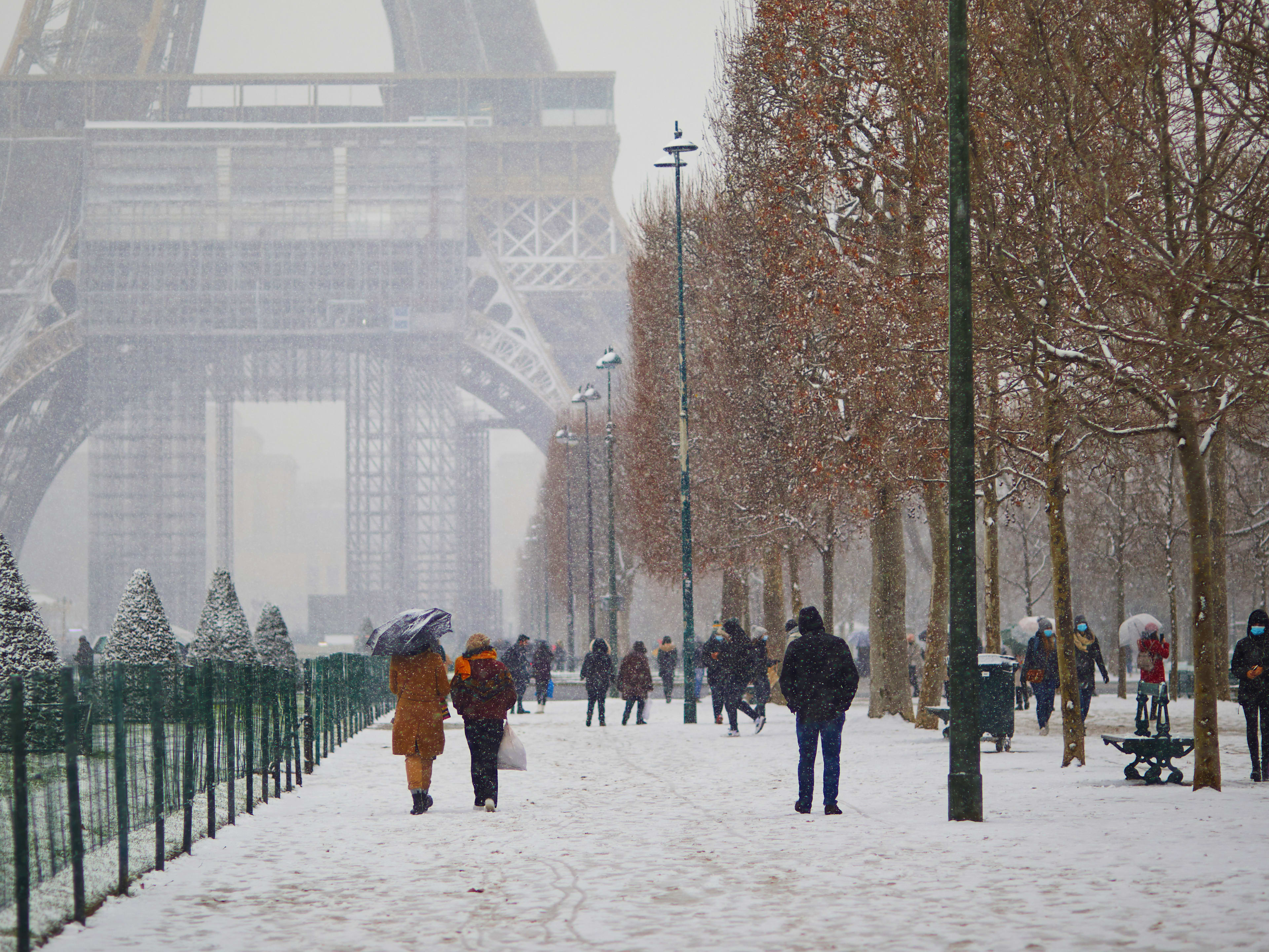 파리 가성비 호텔 예약하러 가기