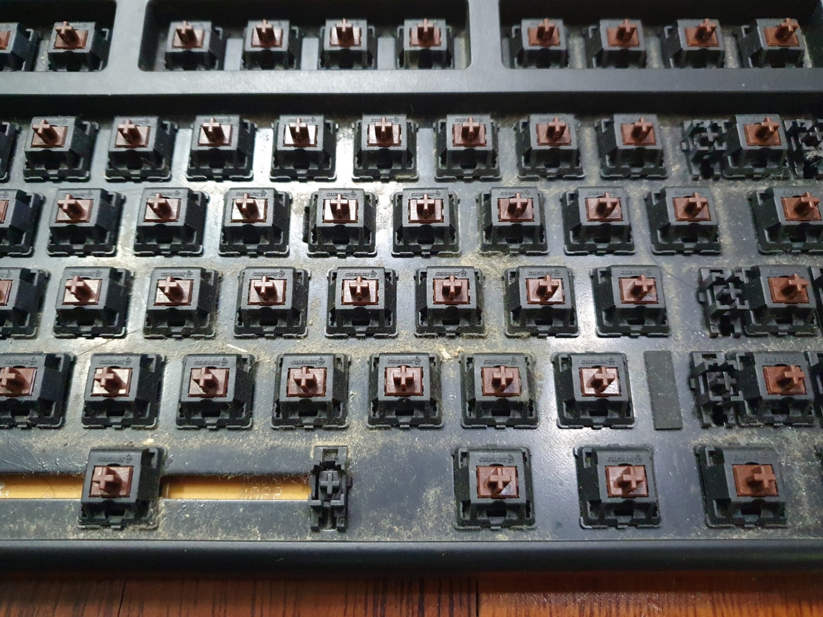 먼지가 너무 많다.