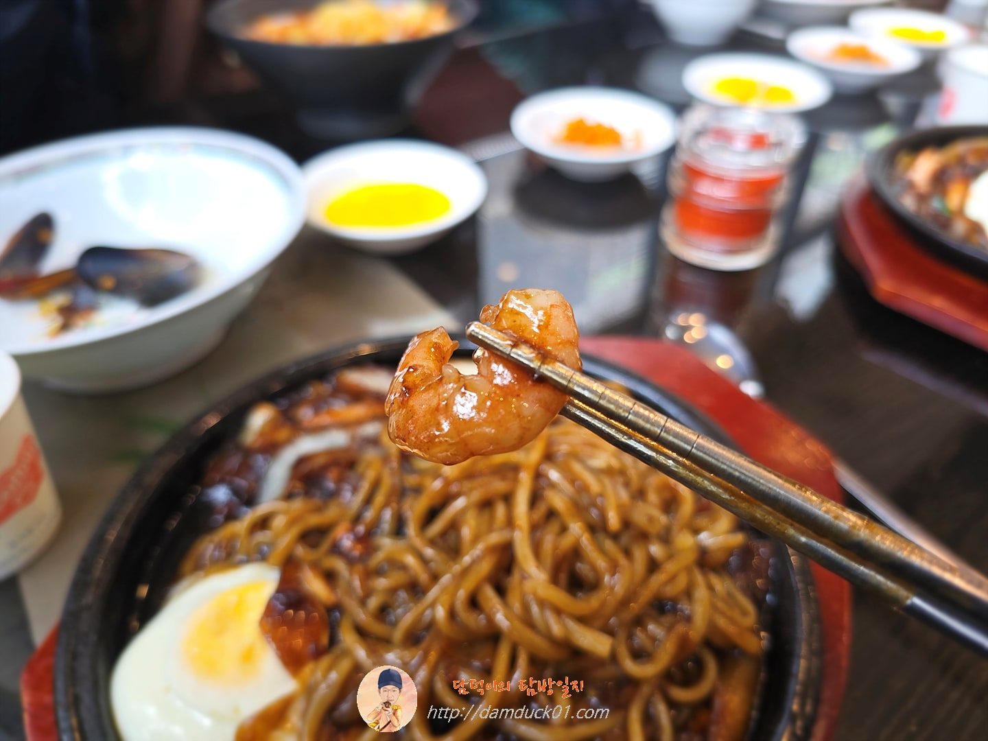 철판해물짜장