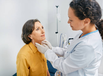 갑상선 기능 저하증 증상&amp;#44; 좋은음식&amp;#44; 수치 총정리 (2024ver)