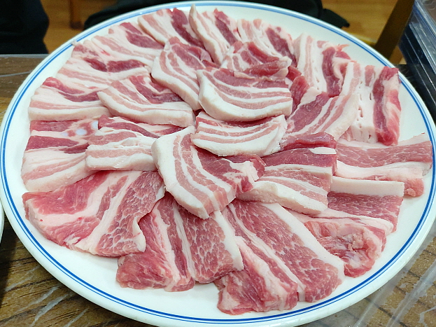 생삼겹살