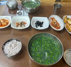 다슬기정식