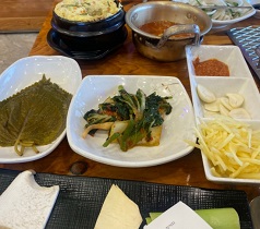 반찬들