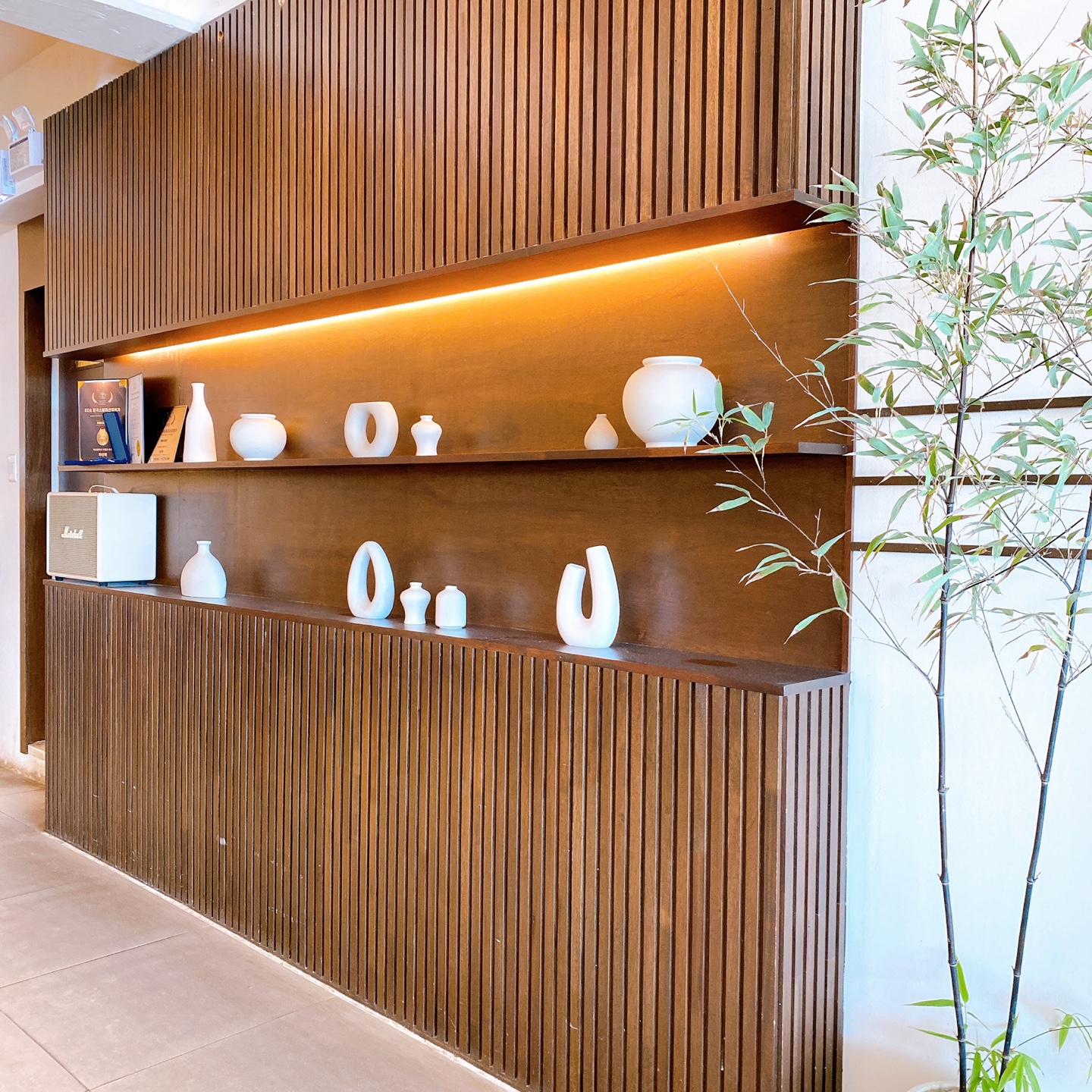 부산 광안리 해수욕장 광안대교 세미한옥 카페 차선책 본점