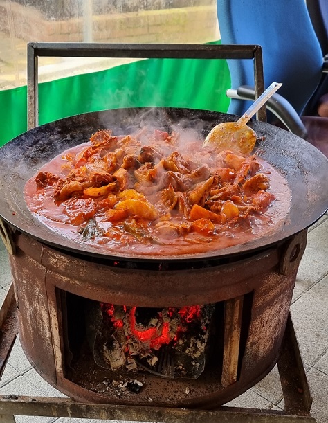 동네한바퀴-가평-산내들솥뚜껑닭볶음탕
