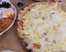 고르곤졸라피자