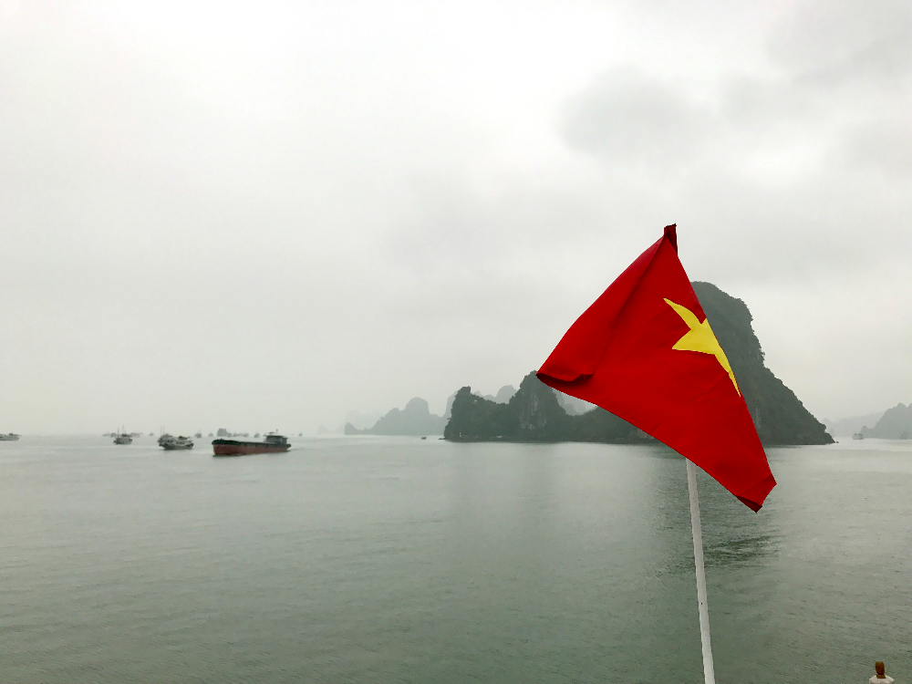 하롱베이 크루즈 탑승