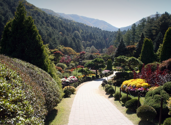 아침고요수목원-전경