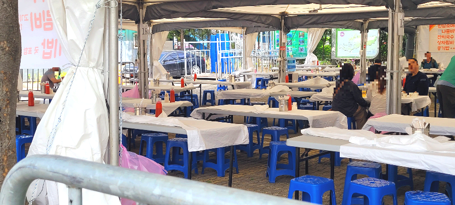 향토음식점 좌석