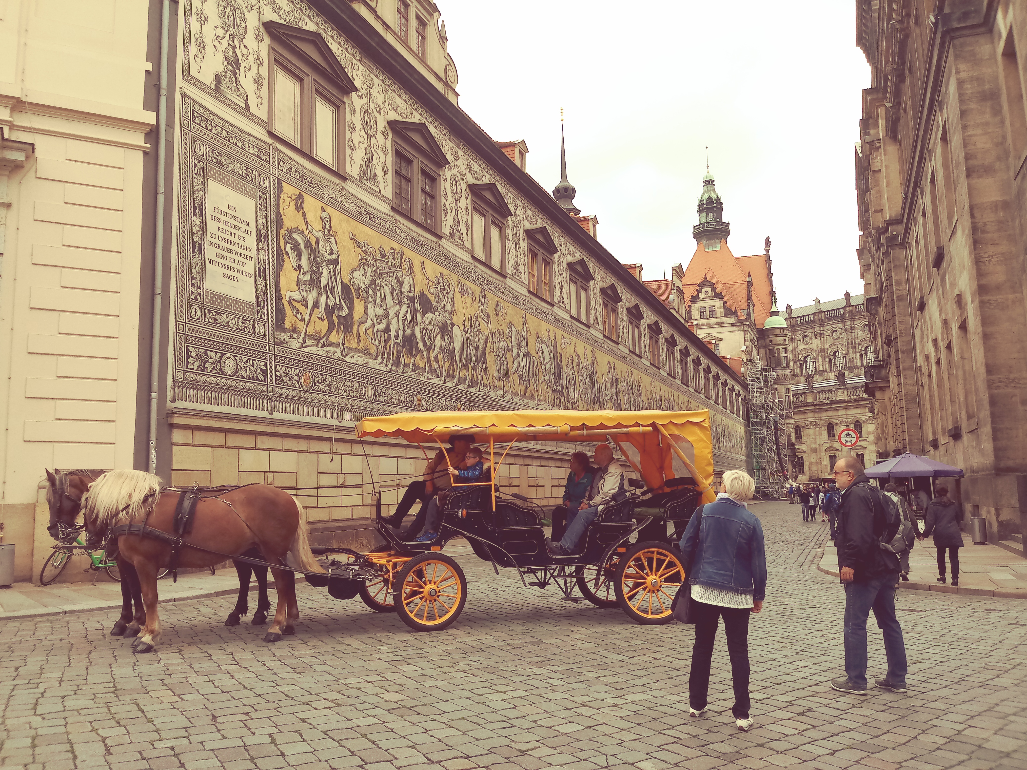 드레스덴 왕들의 행진 벽화 길