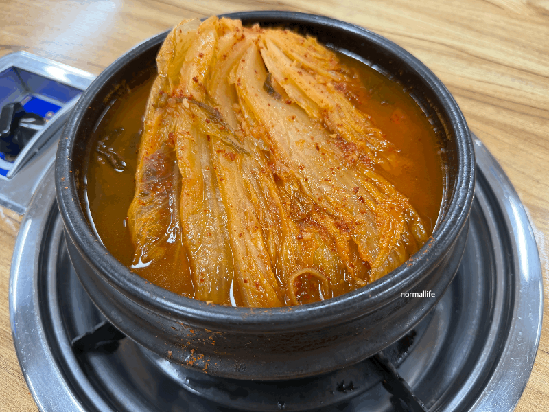 권인순 갈비 김치찌개