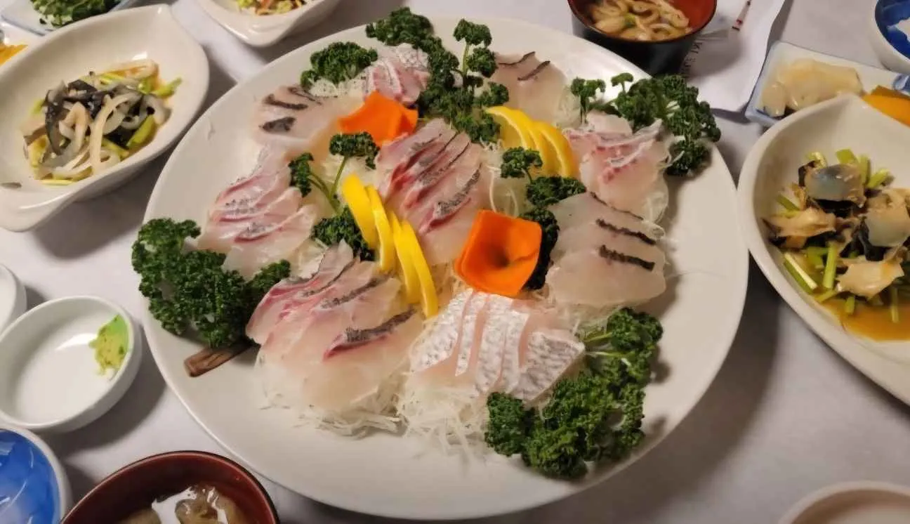 전현무계획3 소개된 군산 노포 일식당 유정초밥