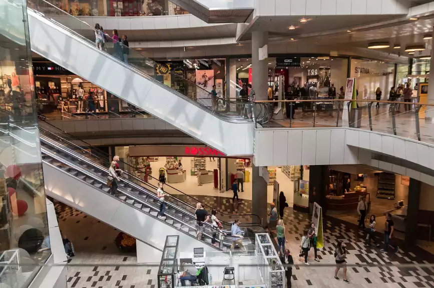 상가 투자 고려 사항 및 기대 수익률 예시 사진