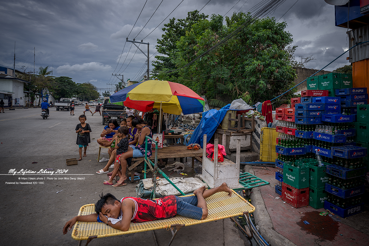필리핀 세부 필리피노 사람들 거리 골목 시장