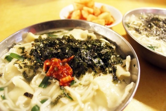 포항 죽도시장 우리 캠핑 왔어요 한그릇 5천원 손수제비 칼수제비 칼제비 국수 맛집 추천