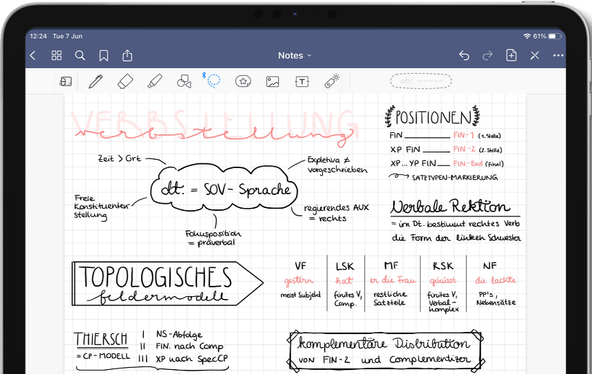 모눈종이 형태로 된 노트를 아웃풋으로 사용