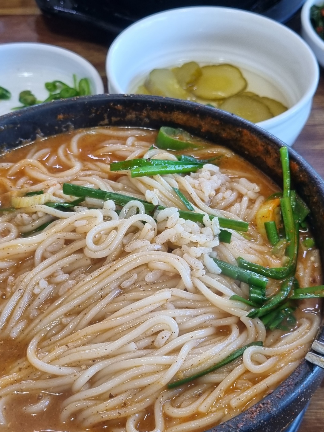 논두렁 민물매운탕 어죽