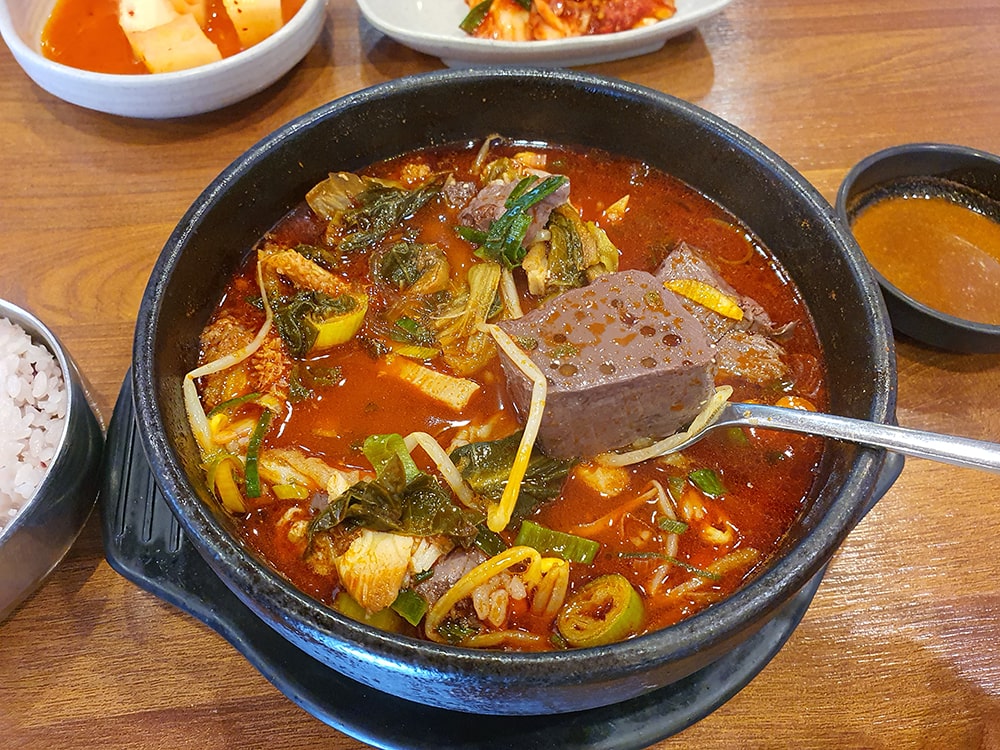 장수 본가해장국 태평직영점14