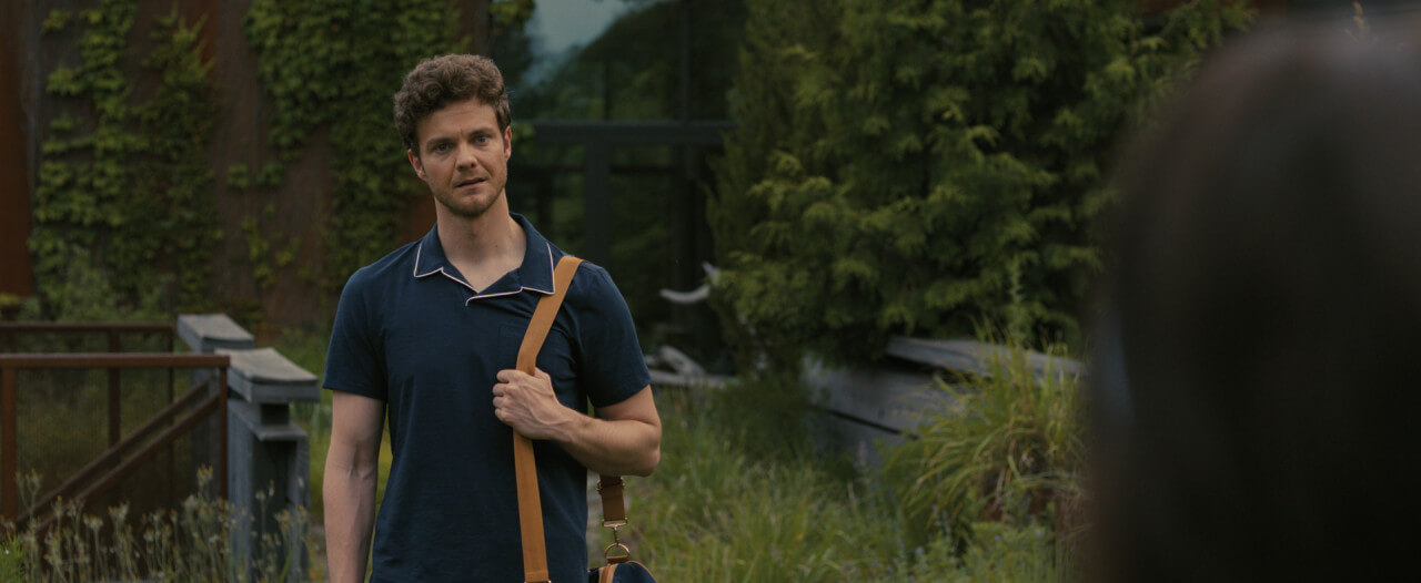 컴패니언 영화 뜻 줄거리 출연진 결말 쿠키영상 (스포주의)