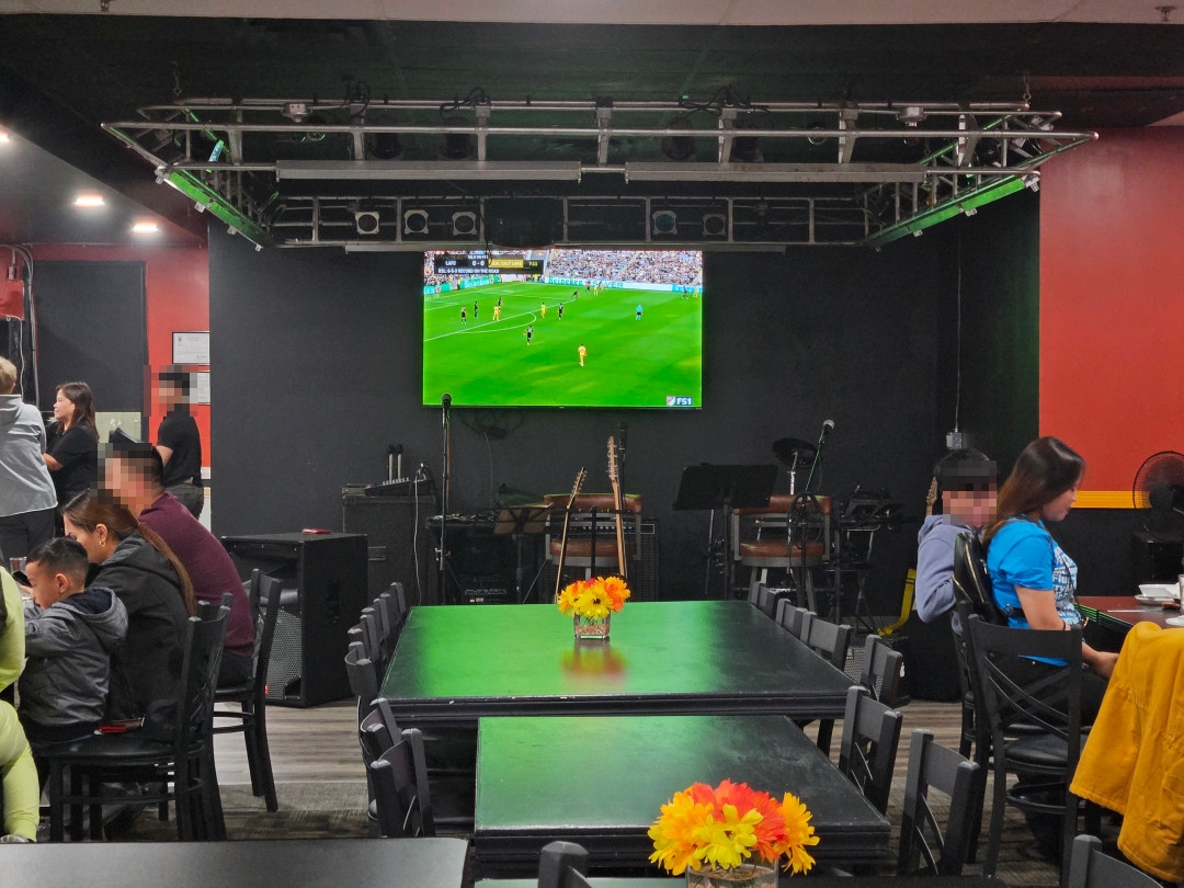 캐나다 옐로나이프 맛집 내부