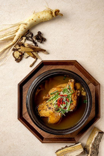 웇삼계탕과 인삼